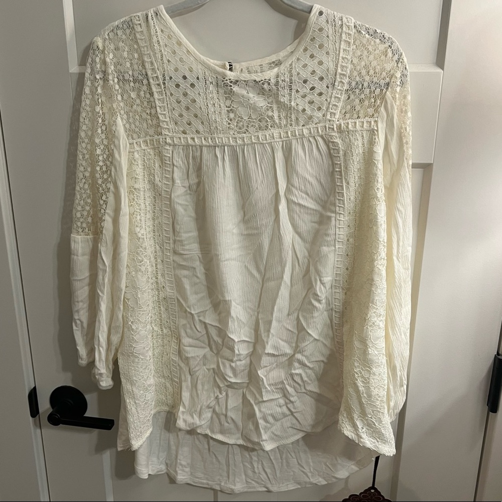White long sleeve with lace detail
